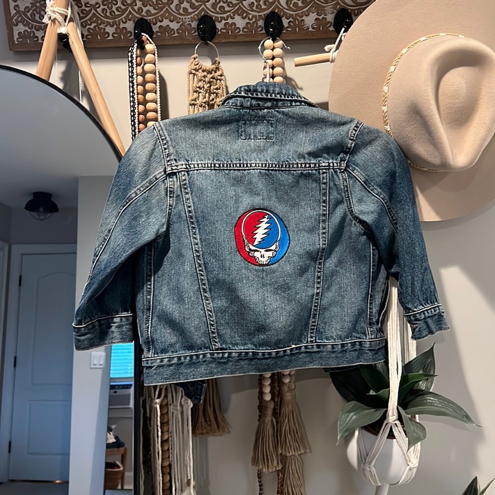 Grateful Dead ‘steal your face’ denim jacket